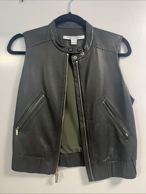 Diane von Furstenberg Olive 🫒 Leather Sleeveless Moto Vest Sz S